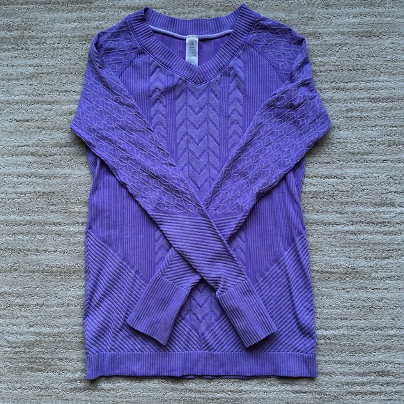 EUC Ivivva by Lululemon Glacier Air Long Sleeve Top Shirt Purple Size 12 - Picture 4 of 13